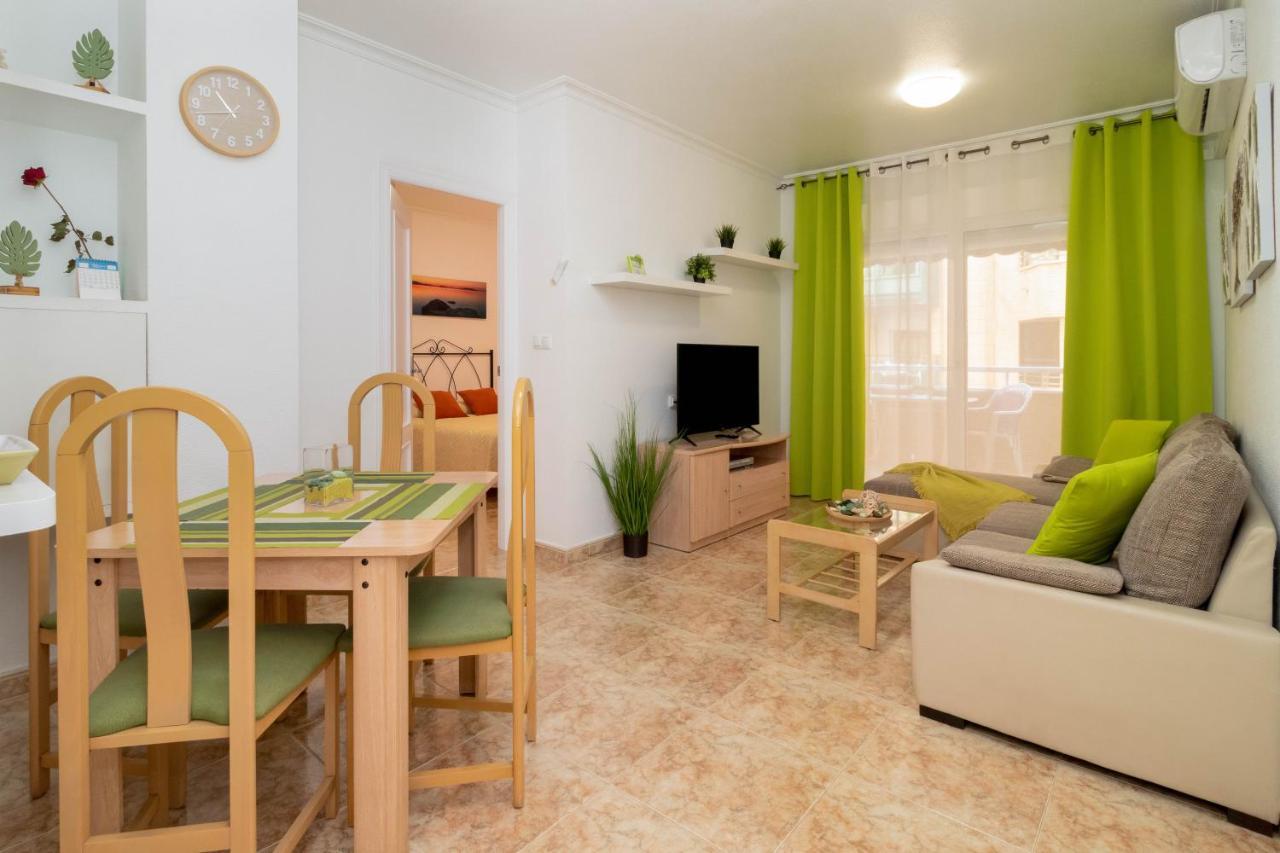 Victoria Playa Lägenhet Torrevieja Exteriör bild