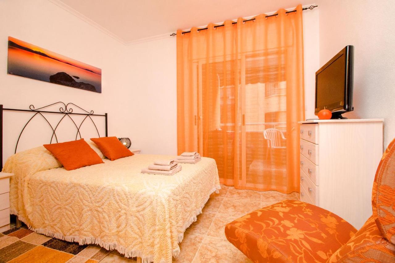 Victoria Playa Lägenhet Torrevieja Exteriör bild